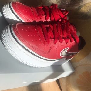 Airforces 1s included with Gap cropped hoodie